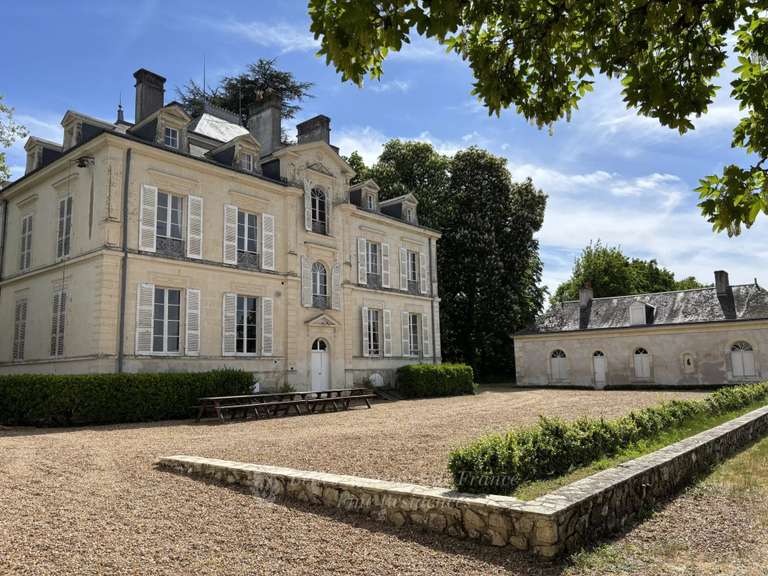 Propriété Le Lude - 20 chambres - 800m²