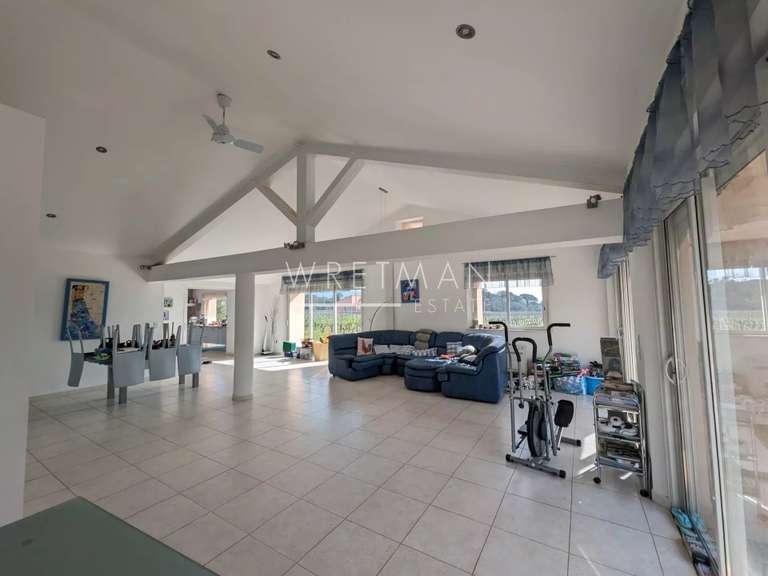 Propriété La Motte - 5 chambres - 500m²