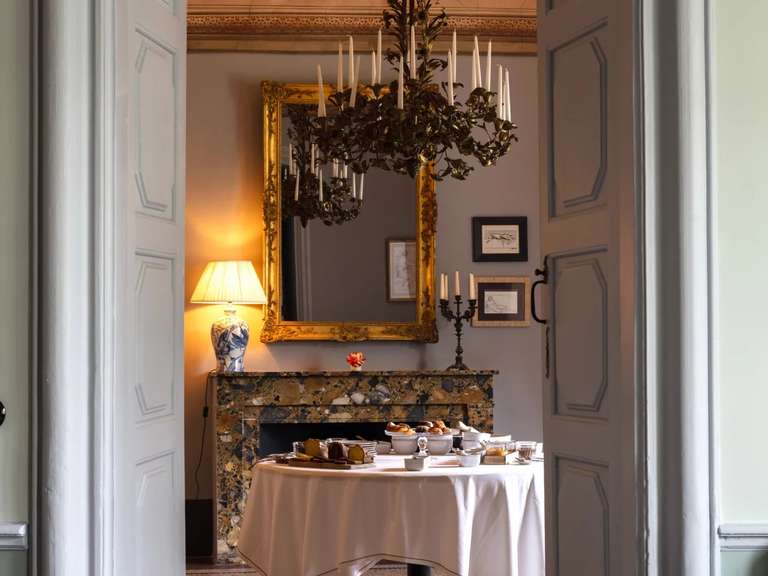 Propriété Uzès - 18 chambres - 1729m²