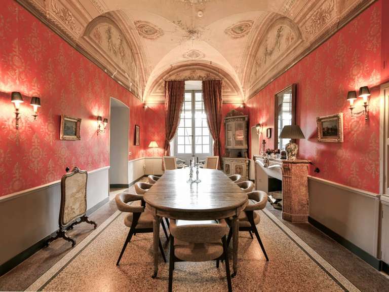 Propriété Uzès - 18 chambres - 1729m²