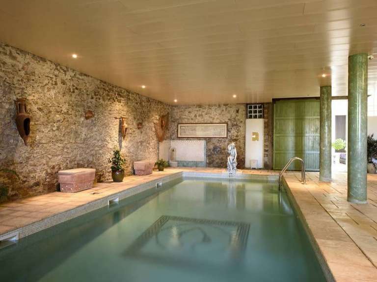 Propriété Narbonne - 26 chambres - 2750m²