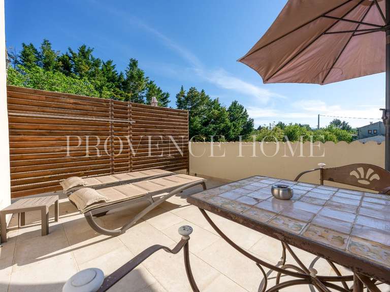 Propriété L'Isle-sur-la-Sorgue - 8 chambres - 372m²