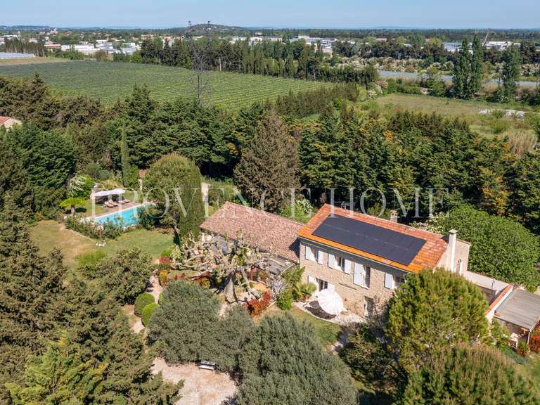 Propriété L'Isle-sur-la-Sorgue - 8 chambres - 372m²