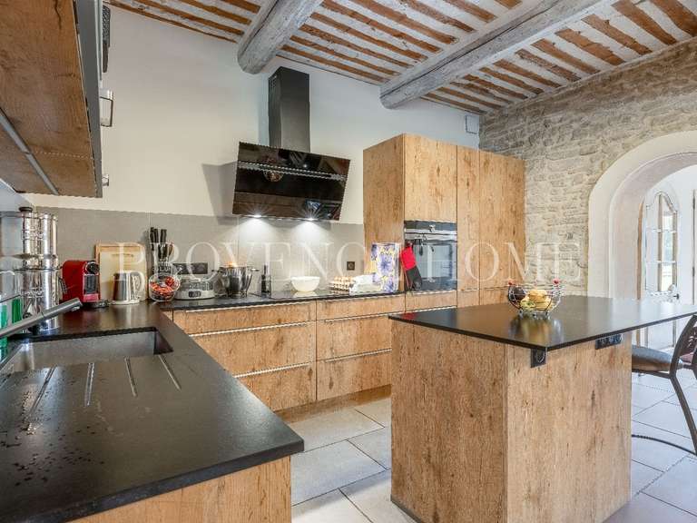 Propriété L'Isle-sur-la-Sorgue - 8 chambres - 372m²