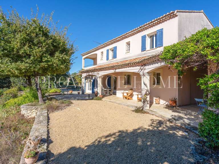 Propriété Cabrières-d'Avignon - 4 chambres - 201m²