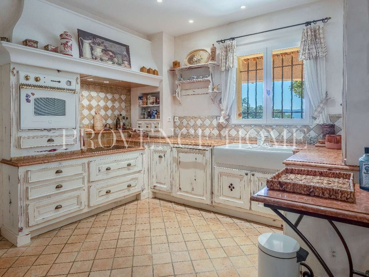 Property Cabrières-d'Avignon