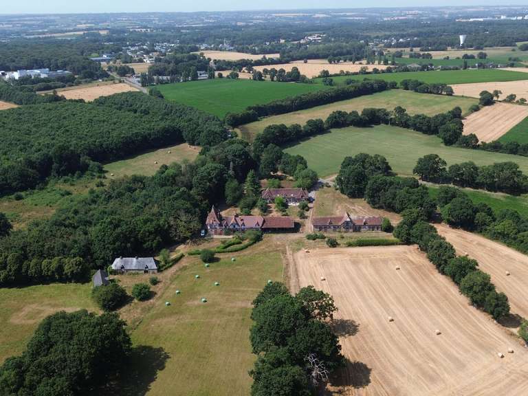 Propriété Lamballe - 6 chambres - 343m²