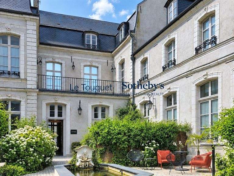 Propriété Montreuil - 418m²