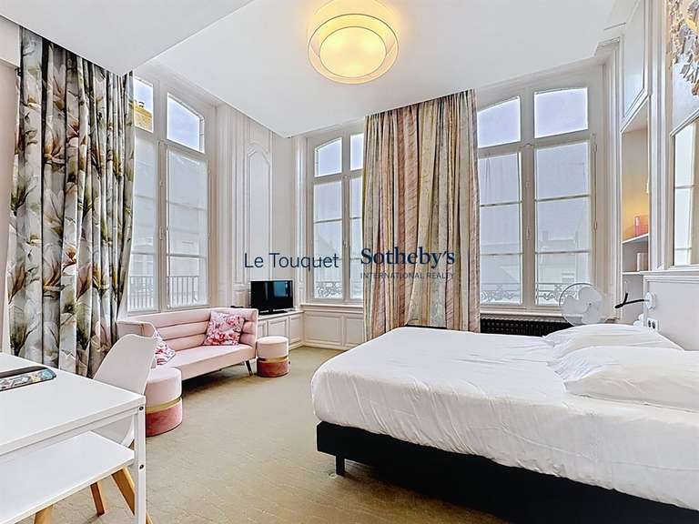 Propriété Montreuil - 418m²
