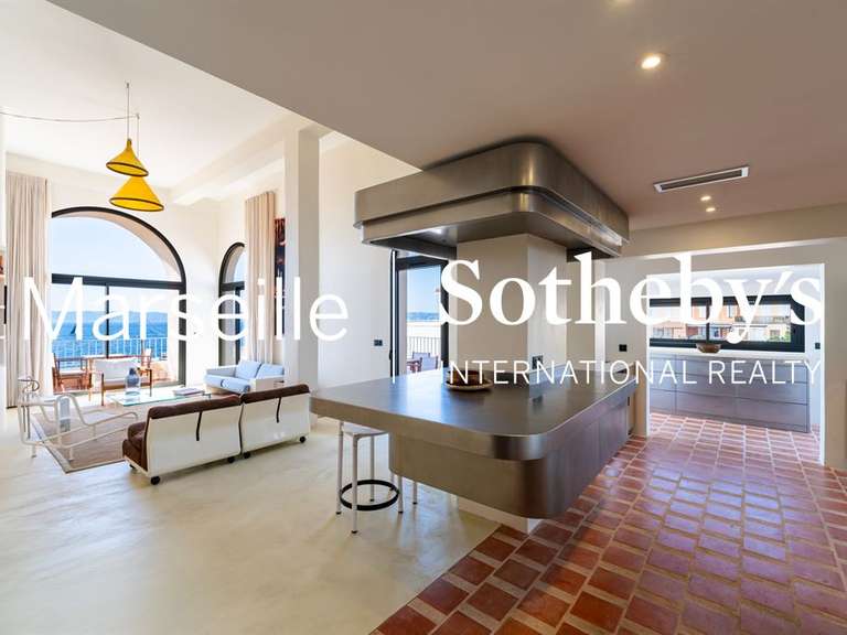 Propriété avec Vue sur mer Marseille 7e - 6 chambres - 231m²