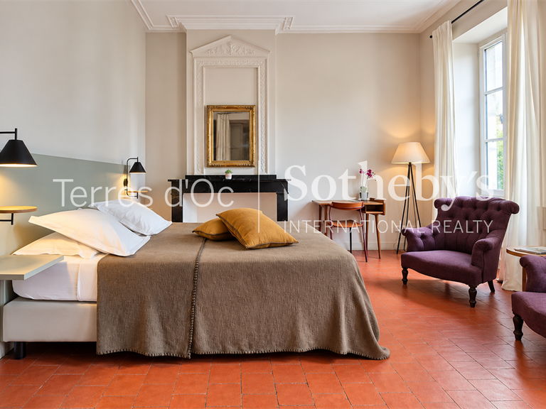 Propriété Gruissan - 9 chambres - 325m²