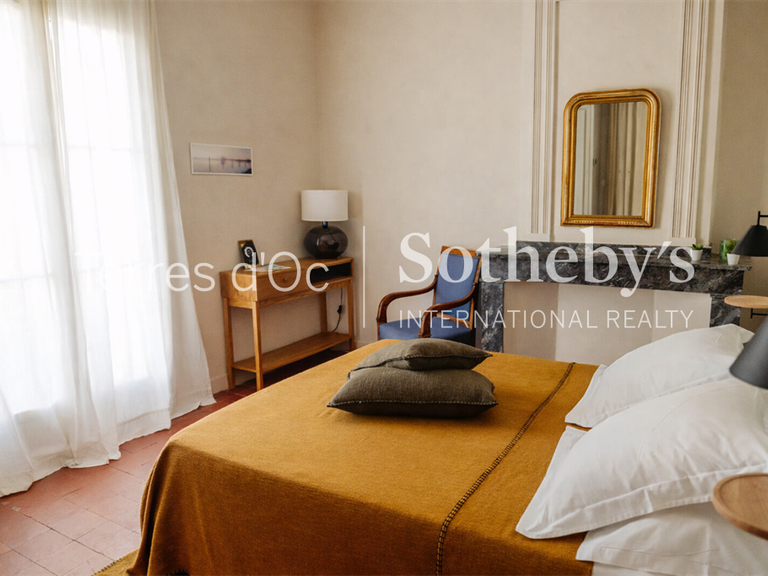 Propriété Gruissan - 9 chambres - 325m²