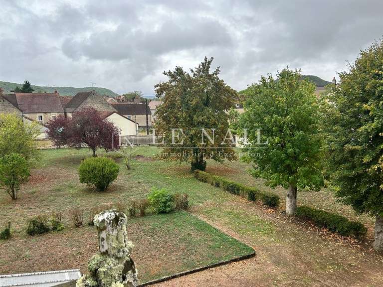 Propriété Clamecy - 6 chambres - 218m²