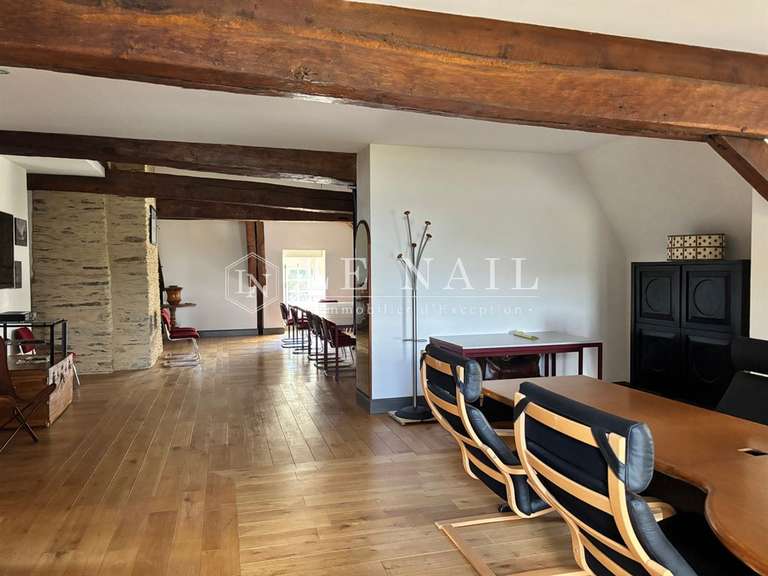 Propriété Châteaubourg - 6 chambres - 429m²