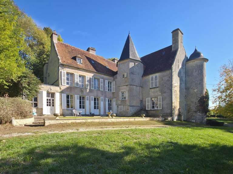 Propriété Argentan - 5 chambres - 536m²