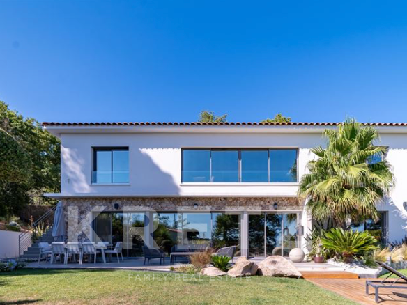 Propriété Aix-en-Provence - 4 chambres - 220m²