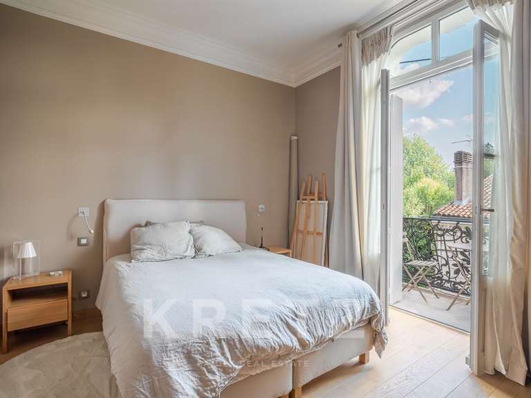 Propriété Bordeaux - 4 chambres - 390m²
