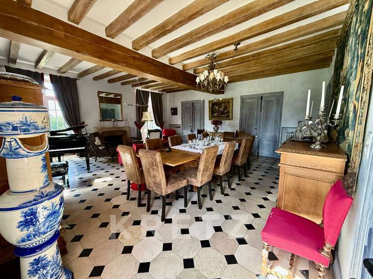 Propriété La Ferté-Bernard - 12 chambres - 850m²