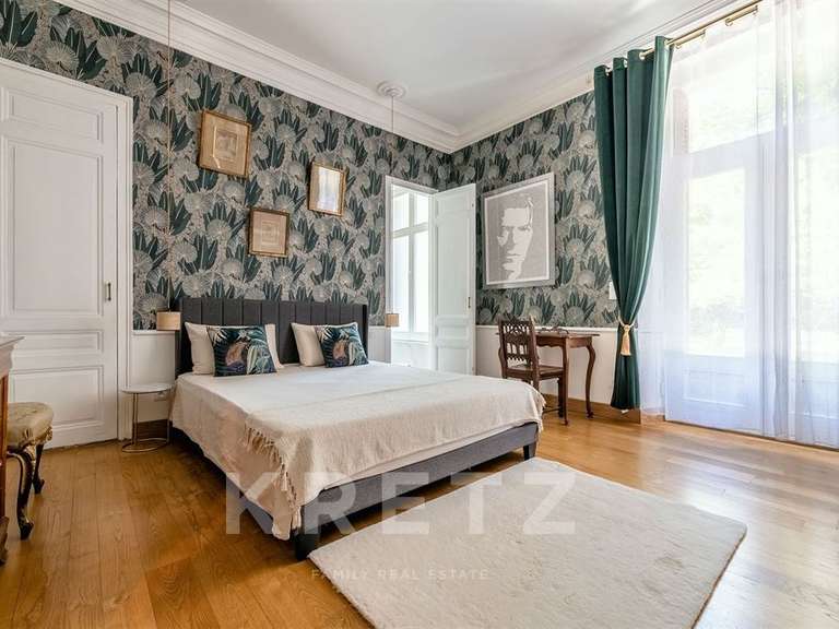 Propriété Saint-Estèphe - 8 chambres - 600m²