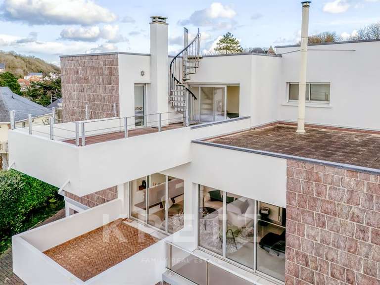 Propriété Dieppe - 6 chambres - 236m²