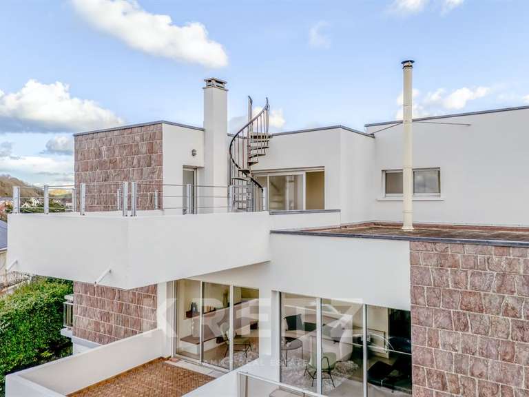 Propriété Dieppe - 6 chambres - 236m²