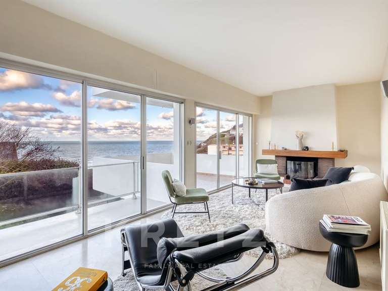 Propriété Dieppe - 6 chambres - 236m²