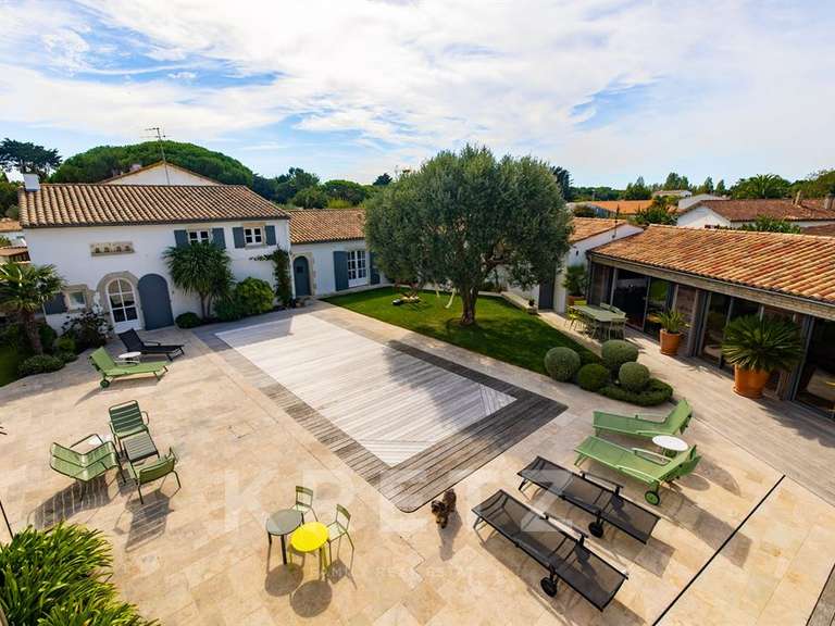 Propriété Le Bois-Plage-en-Ré - 6 chambres - 452m²