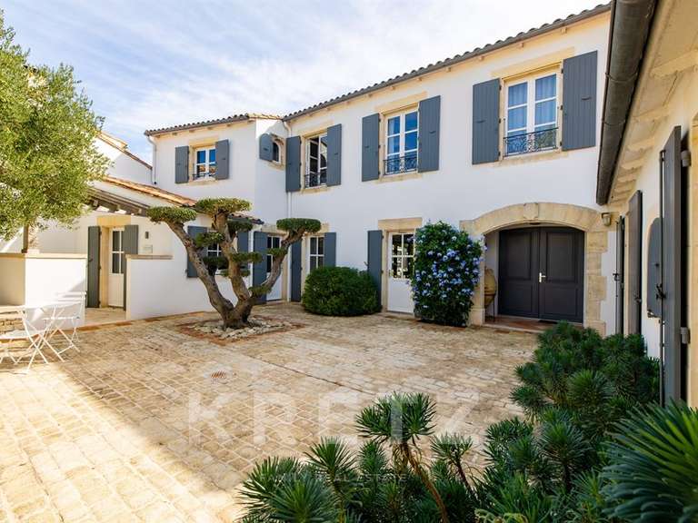 Propriété Le Bois-Plage-en-Ré - 6 chambres - 452m²