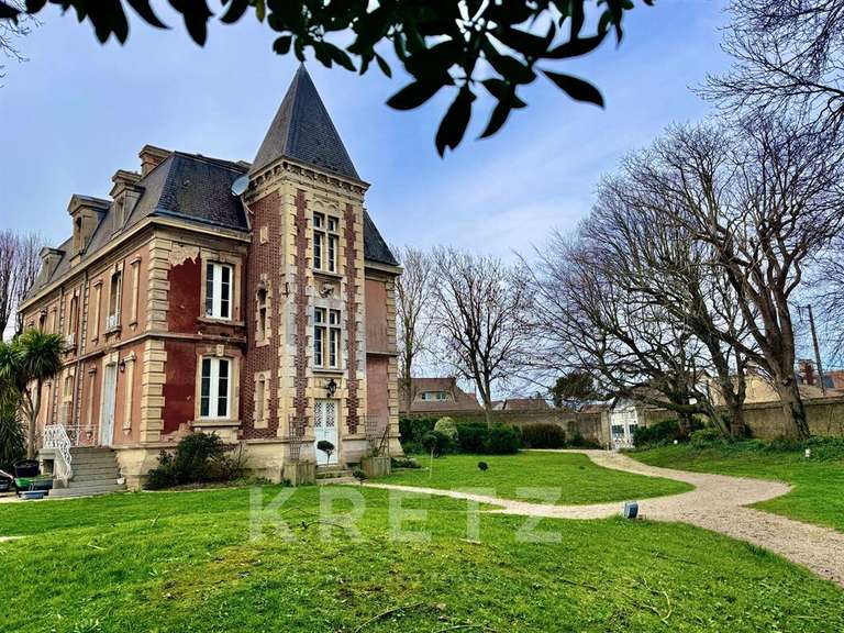 Propriété avec Vue sur mer Luc-sur-Mer - 5 chambres - 400m²