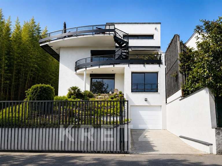 Propriété Robinson - 4 chambres - 211m²