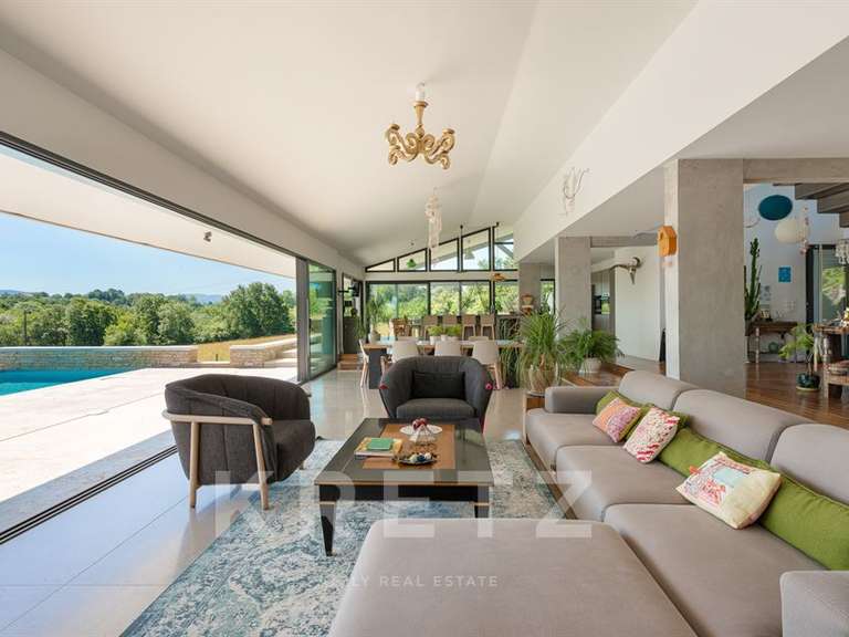 Propriété Ahetze - 4 chambres - 300m²