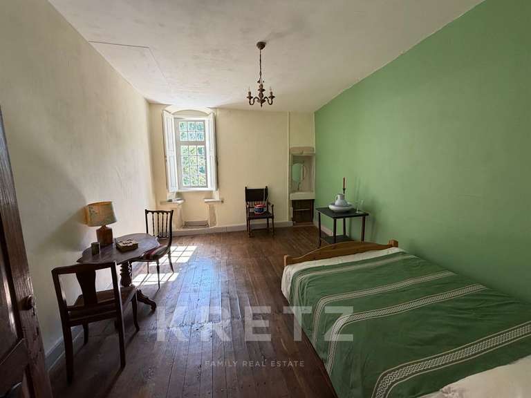 Propriété Fontenille-Saint-Martin-d'Entraigues - 350m²
