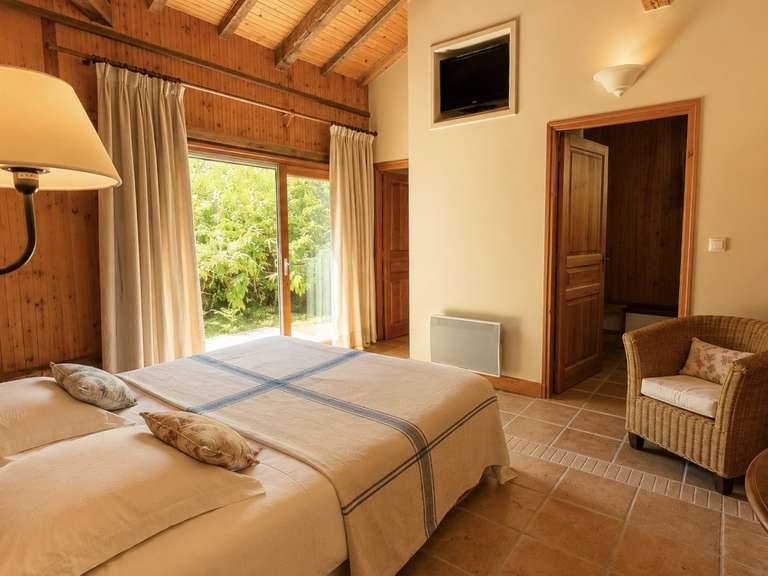Propriété Léon - 7 chambres - 301m²