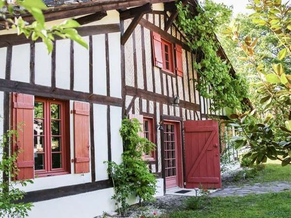 Propriété Léon - 7 chambres - 301m²