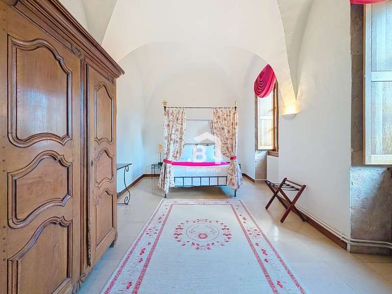 Propriété Vignieu - 44 chambres