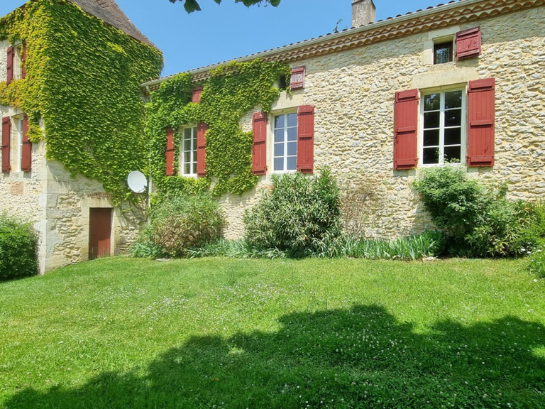 Propriété Thézac - 9 chambres
