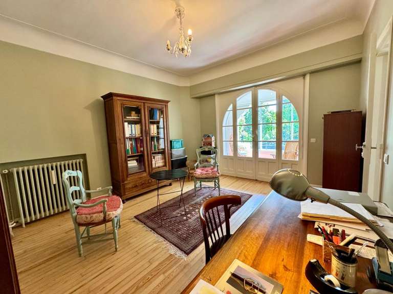 Propriété Pau - 5 chambres - 220m²