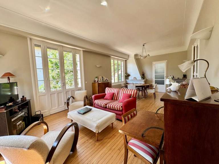 Propriété Pau - 5 chambres - 220m²