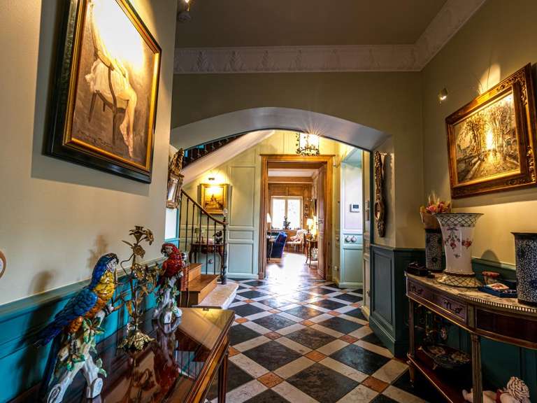 Propriété Laroin - 4 chambres - 400m²