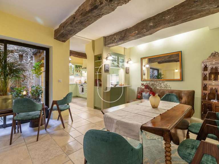 Propriété Goult - 2 chambres - 117m²