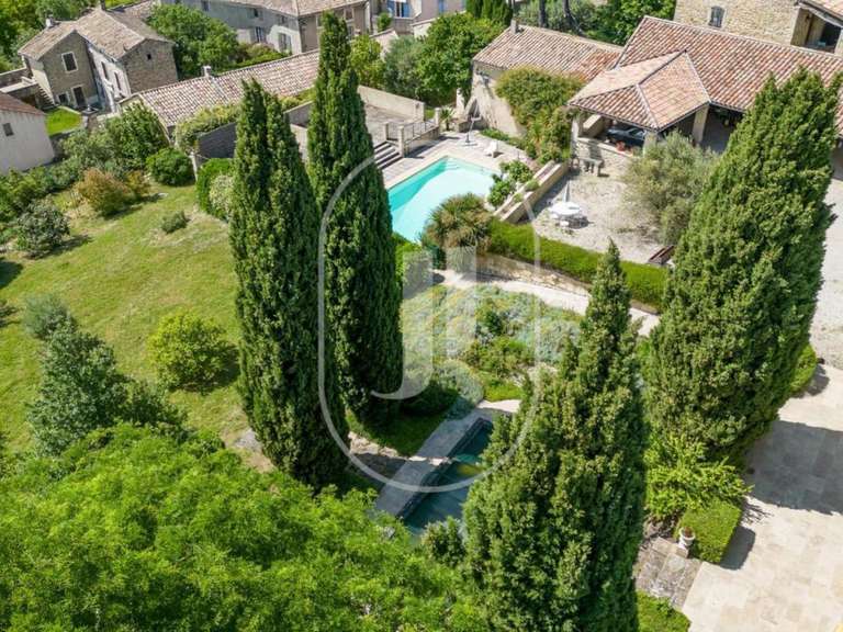 Propriété Visan - 5 chambres - 425m²