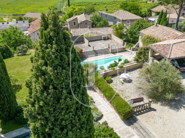 Propriété Visan - 5 chambres - 425m²
