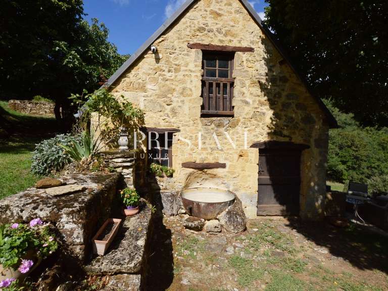 Propriété Sarlat-la-Canéda - 4 chambres - 180m²