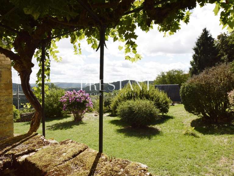 Propriété Sarlat-la-Canéda - 4 chambres - 180m²