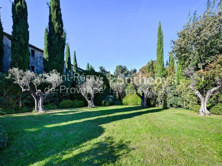 Propriété Saint-Rémy-de-Provence - 5 chambres - 300m²