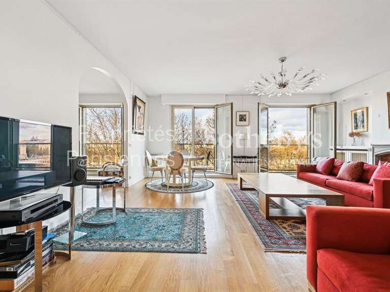Appartement Paris 7e - 2 chambres - 165m²