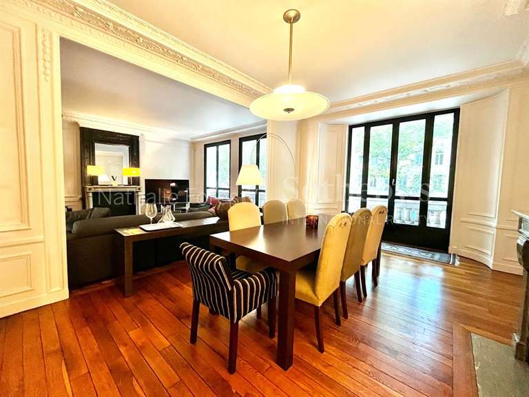 Appartement Lille - 3 chambres - 204m²