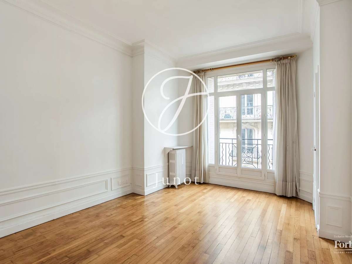 Appartement Paris 16e