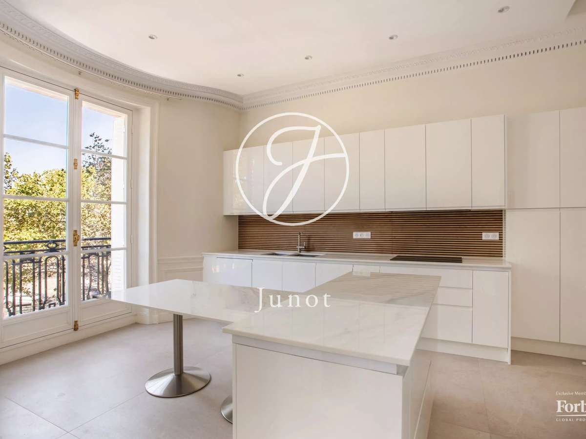 Appartement Paris 7e