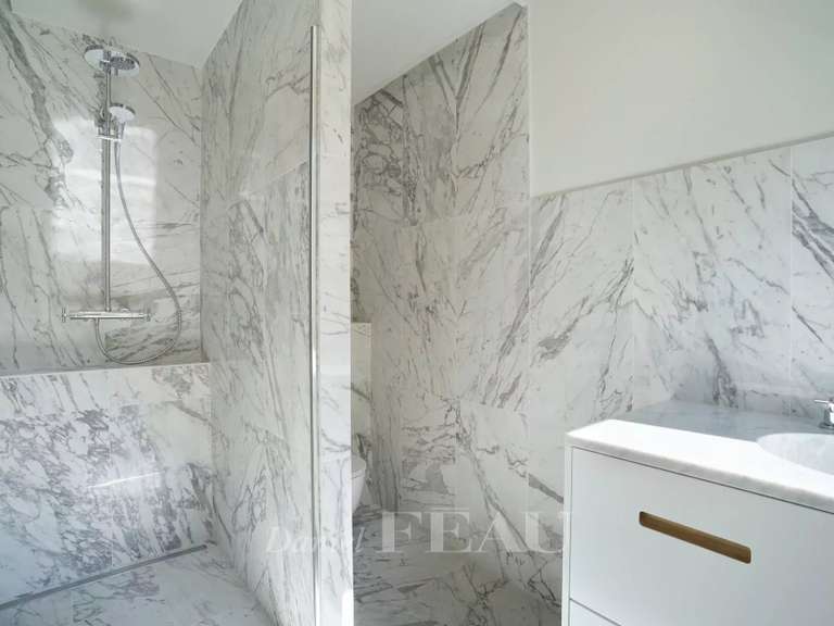 Appartement Neuilly-sur-Seine - 3 chambres - 143m²